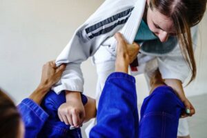 How does female jiu jitsu promote greater Social Interaction?