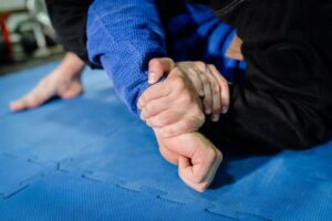 How to convince your friends to practice Jiu-Jitsu?