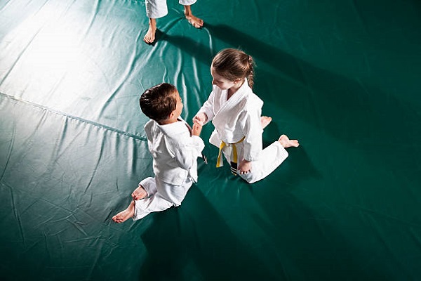 Nurturing young warriors: the unconventional benefits of jiu-jitsu for kids!
