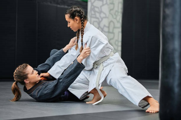 Embrace the journey: embarking on your female jiu-jitsu adventure