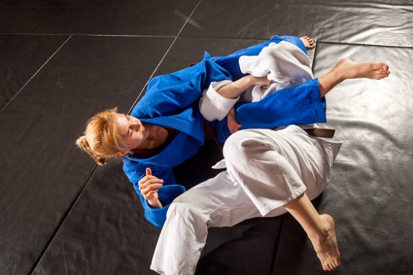 Empowering women on the mats: fostering a safe and respectful environment in Brazilian jiu-jitsu