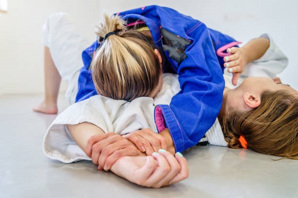 Sisterhood on the mats: empowering women through jiu-jitsu