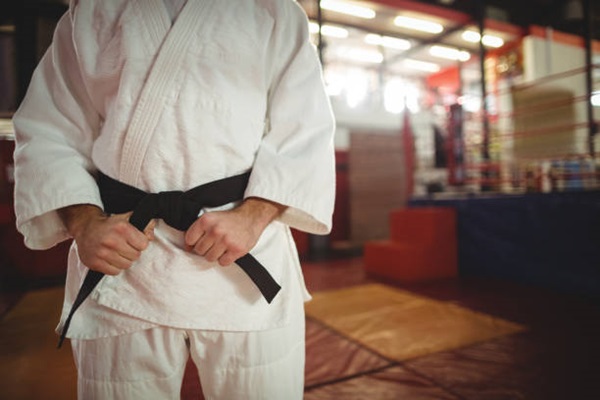 Sisterhood on the mats: the power of female solidarity in jiu-jitsu