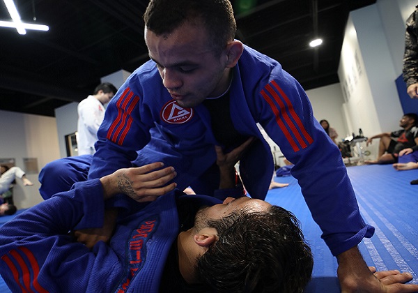 Adult martial arts classes near me Houston Texas EUA