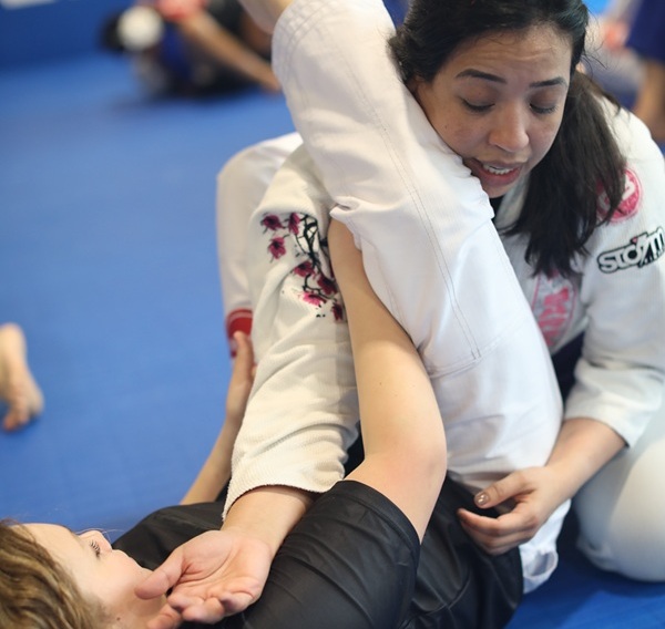 BJJ womens self defense River Oaks Houston Texas EUA