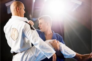Men's self defense classes near me River Oaks Houston Texas EUA