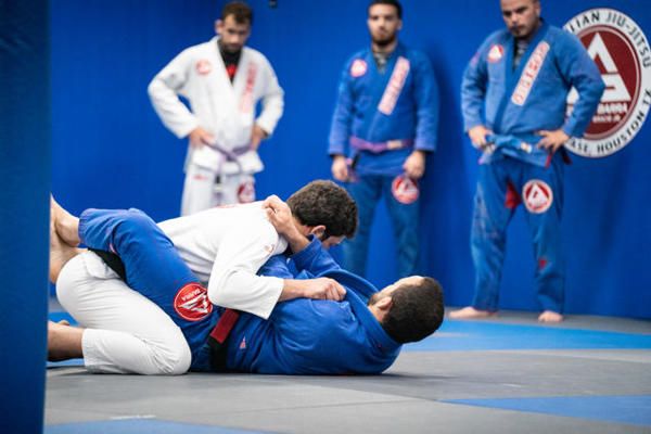 Beginner jiu jitsu class near me River Oaks Houston Texas EUA