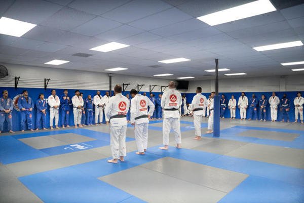 Gracie Barra self defense River Oaks Houston Texas EUA