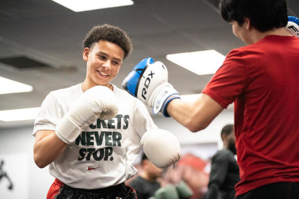 Learn Muay Thai free in Houston, TX in a fun & supportive environment 
