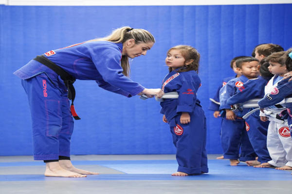 Houston Galleria kids martial arts self-defense, focus & respect | Phone: +1 (281) 974-2544