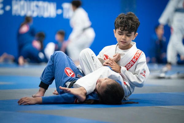 Gracie Barra River Oaks: Where to find affordable martial arts for homeschooling students Gracie Barra River Oaks: Where to find affordable martial arts for homeschooling students