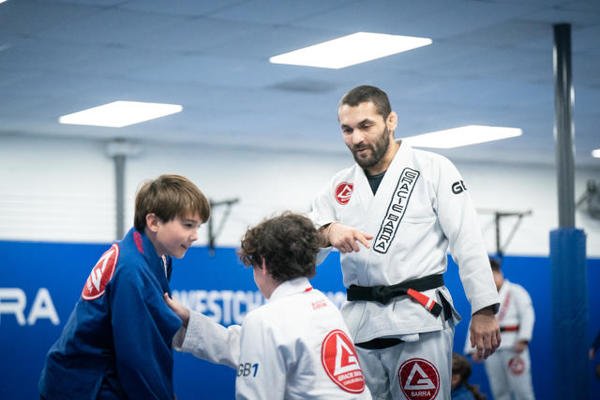 Gracie Barra River Oaks: Who offers the best kids jiu jitsu programs in the Galleria area 